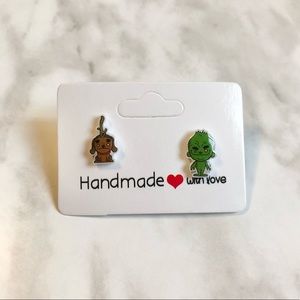 🎉 New The Grinch & Max Handmade Earrings set